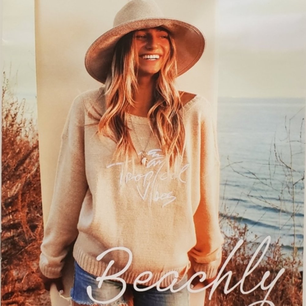 BEACHLY X GOLDFISH KISS Tropical Vibes Light Peach Crewneck Knit Sweater XL NWT